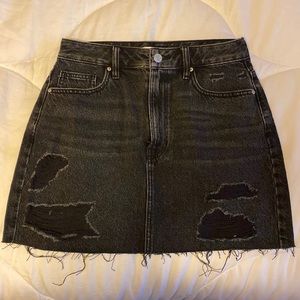 PacSun black mini skirt never worn!!!